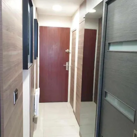 شقة 4 Pers Avec Apercu Mer, Proche Plage, Terrasse, Parking Prive Et Clim A - Fr-1-226a-158 Fréjus